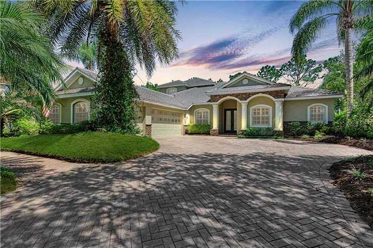 13120 Peregrin CIRCLE Bradenton, FL 34212