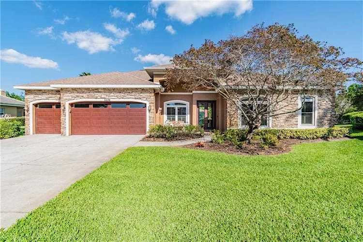 1236 Oxbridge Dr Lutz, FL 33549