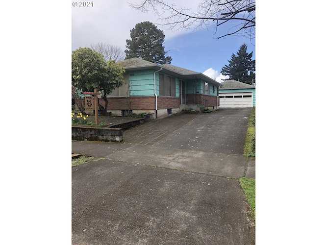 6915 N Concord Ave Portland, OR 97217