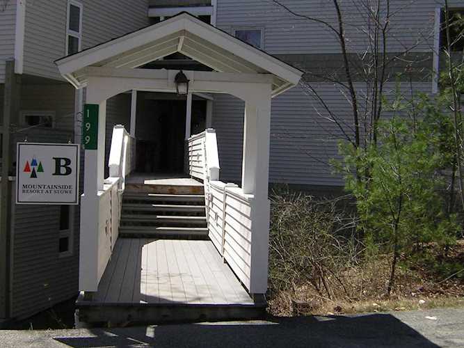 199 Mountainside Dr #B203 Stowe, VT 05672