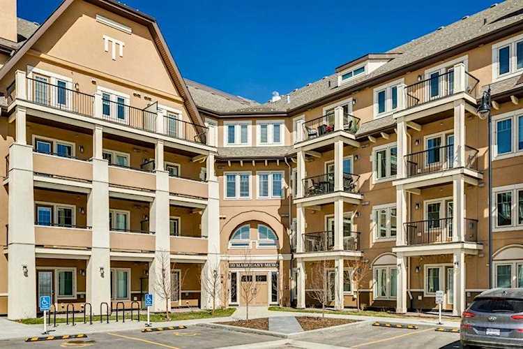 30 Mahogany Mews SE #301 Calgary, AB T3M 3H4