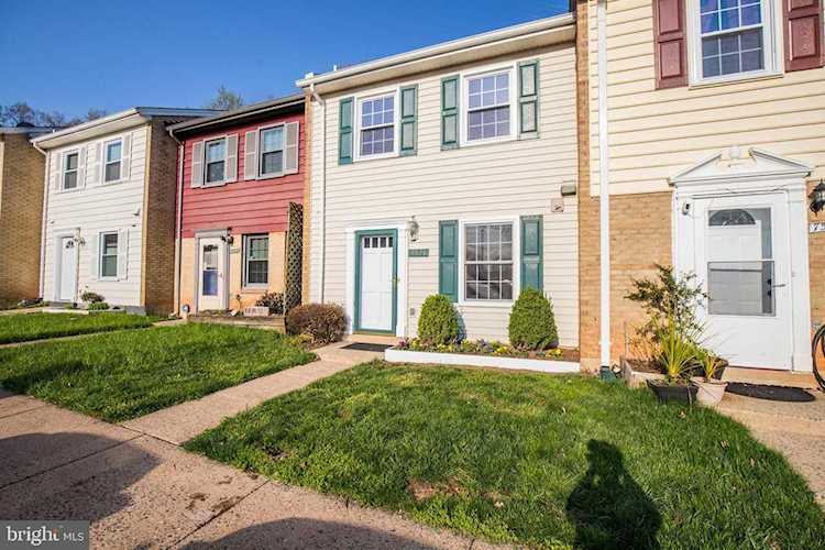 7571 Whitehall Dr Manassas, VA 20111