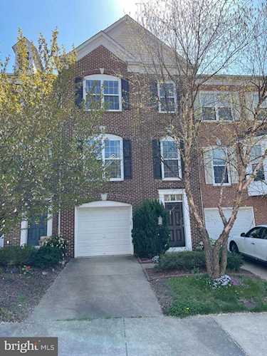 8904 Singleleaf Circle Lorton, VA 22079