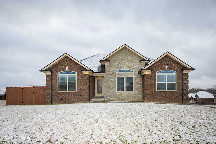 148 Stone Meadow Dr Mt Washington, KY 40047 | MLS 1579515 Photo 1