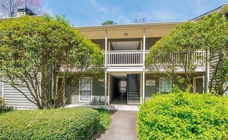 4662 Vinings Central Run Smyrna, GA 30080