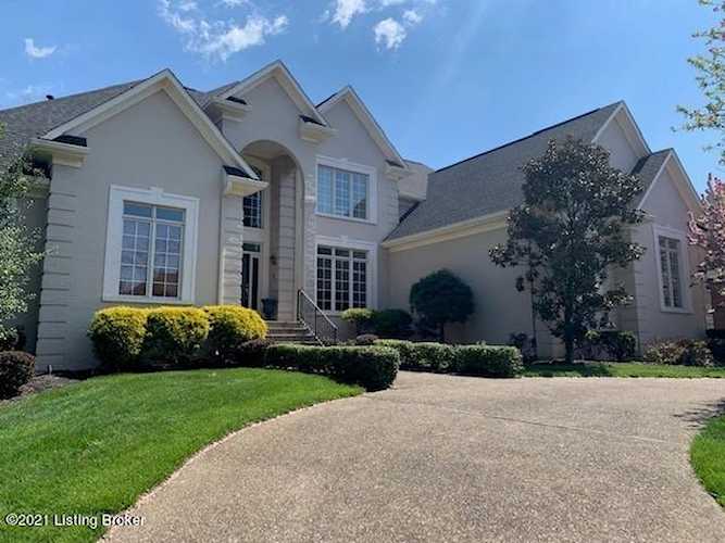 15512 Champion Lakes Pl Louisville, KY 40245