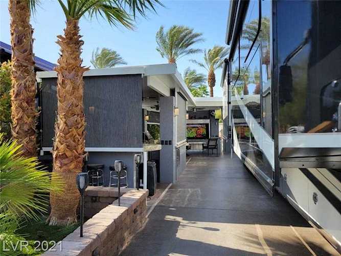 8175 Arville St #160 Las Vegas, NV 89139