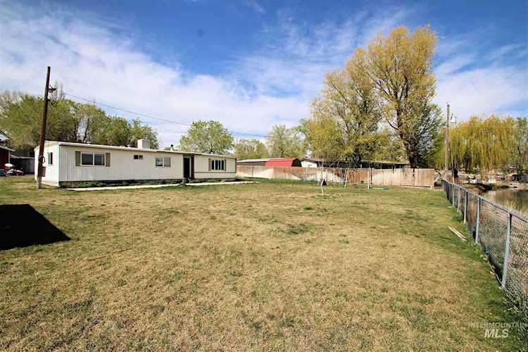 12748 Dennis Dr. Caldwell, ID 83607