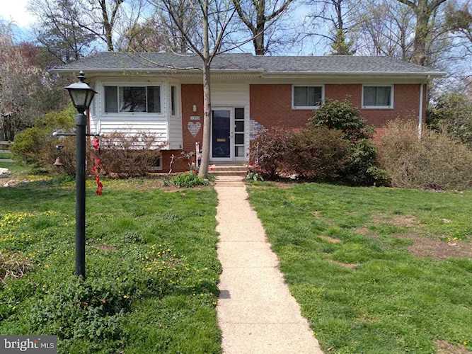 11200 Markwood Dr Silver Spring, MD 20902