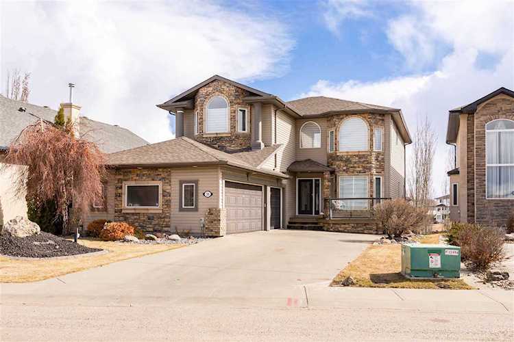 318 Hudson Bend Edmonton, AB T6V 1N4