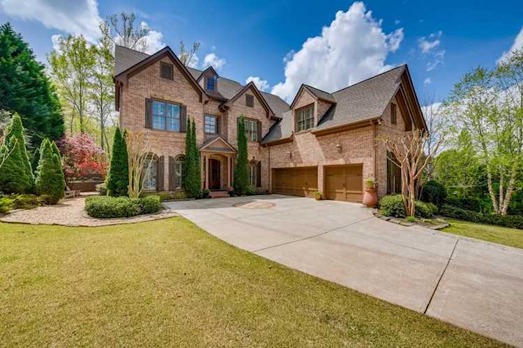 6020 Riverside Park Dr Roswell, GA 30076
