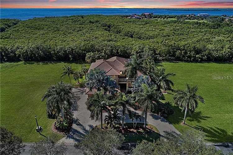21391 Harborside Blvd Port Charlotte, FL 33952