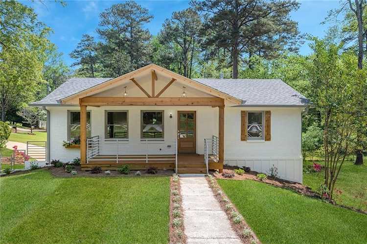 3529 Sexton Woods Dr Chamblee, GA 30341