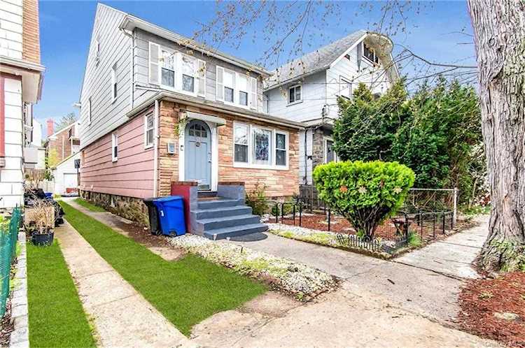 6036 Tyndall Avenue Bronx, NY 10471