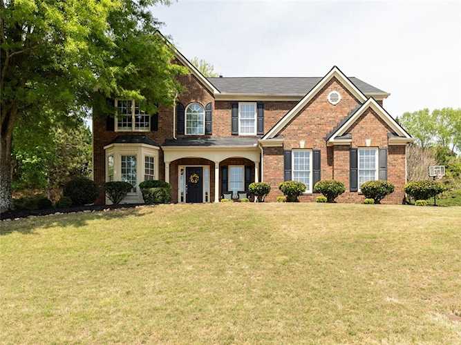 288 Brookcliff Dr Sugar Hill, GA 30518