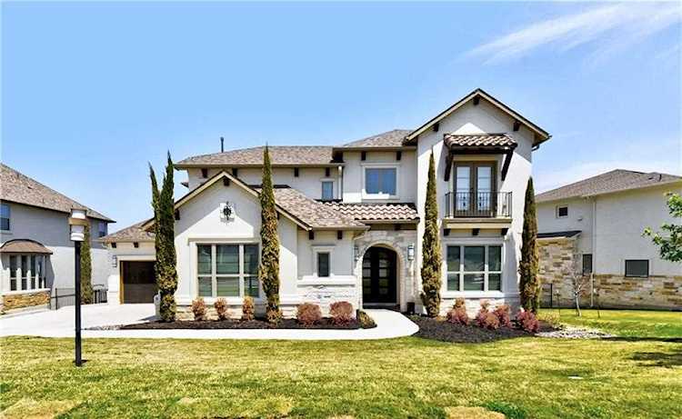 604 Woodside TER Austin, TX 78738