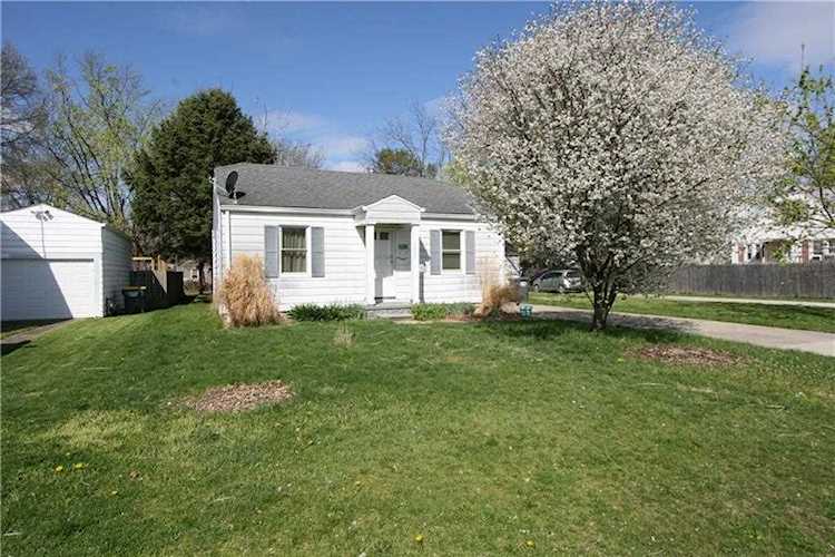 3915 Andover Rd Anderson, IN 46013