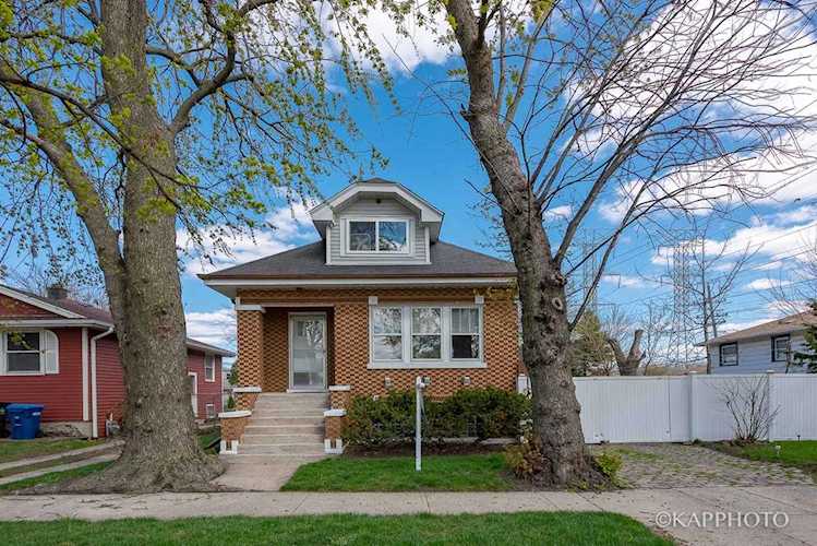 4615 Clinton Ave Forest View, IL 60402