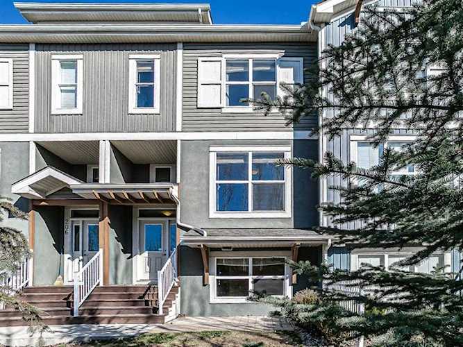 10 Auburn Bay Ave SE #208 Calgary, AB T3M 0P8