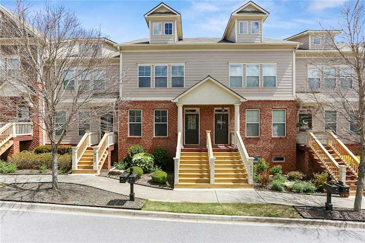 4438 Lassen Ct Suwanee, GA 30024