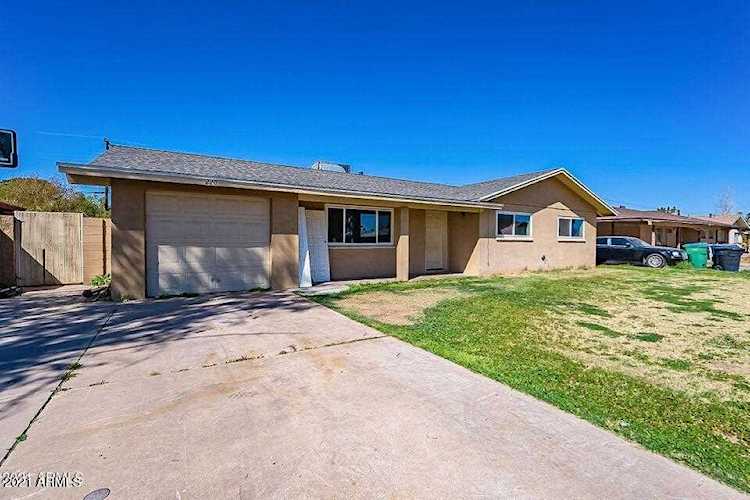 220 S Hill Mesa, AZ 85204