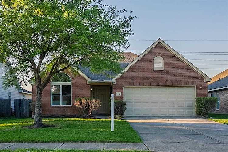 1314 Collier Point Ln Fresno, TX 77545