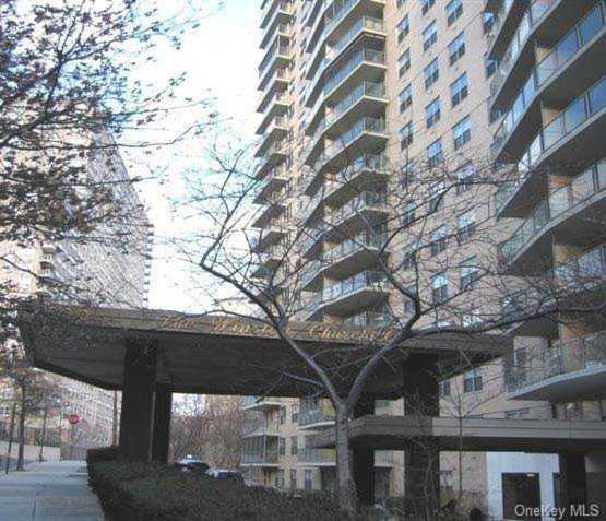 2500 Johnson Avenue #18G Bronx, NY 10463