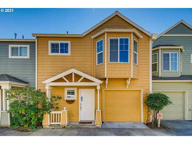 2642 NE 6th Pl Portland, OR 97212