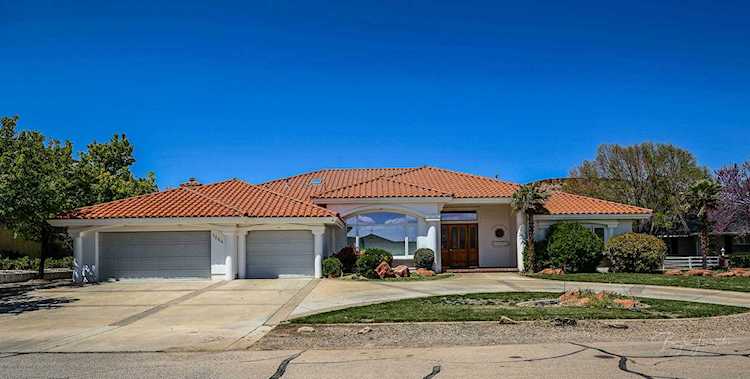 1264 Hagen CIR St George, UT 84790