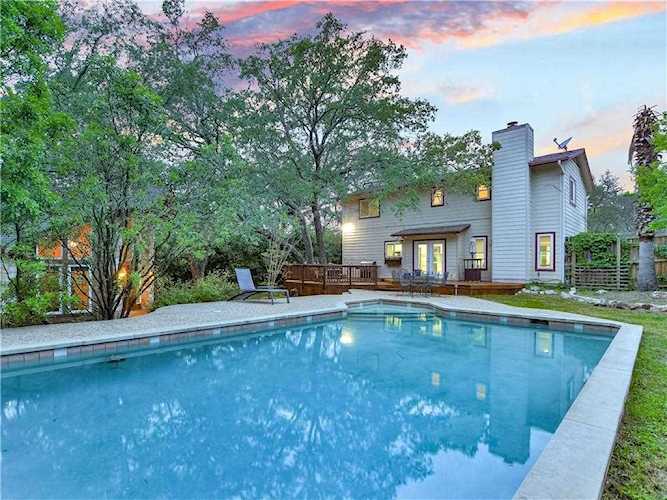11114 Henge DR Austin, TX 78759