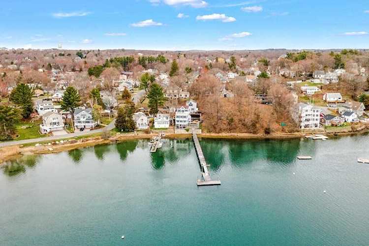 7 Margaret Avenue Beverly, MA 01915