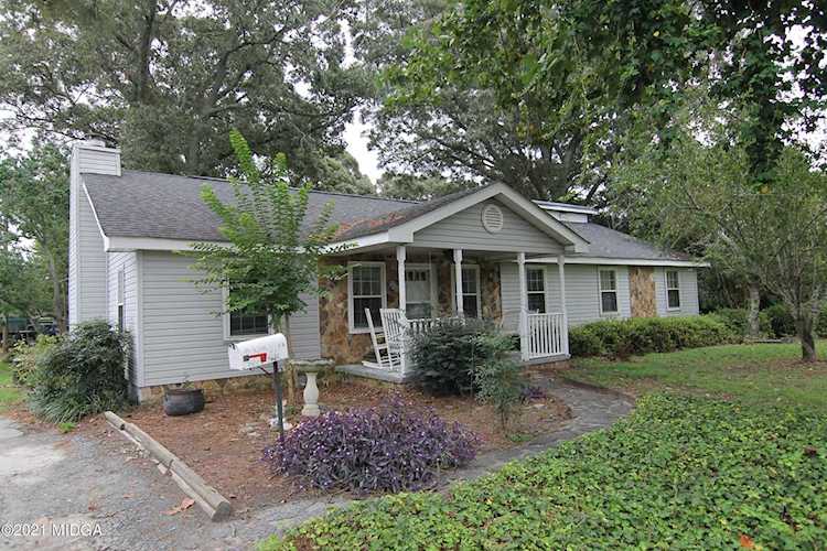 1242 Houston Lake Warner Robins, GA 31088
