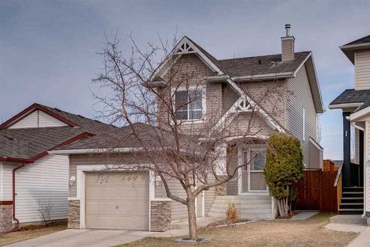 155 Evansmeade Crescent NW Calgary, AB T3P 1C1