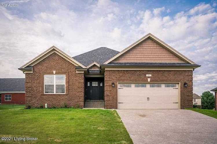 301 Arrowhead Ln Shepherdsville, KY 40165
