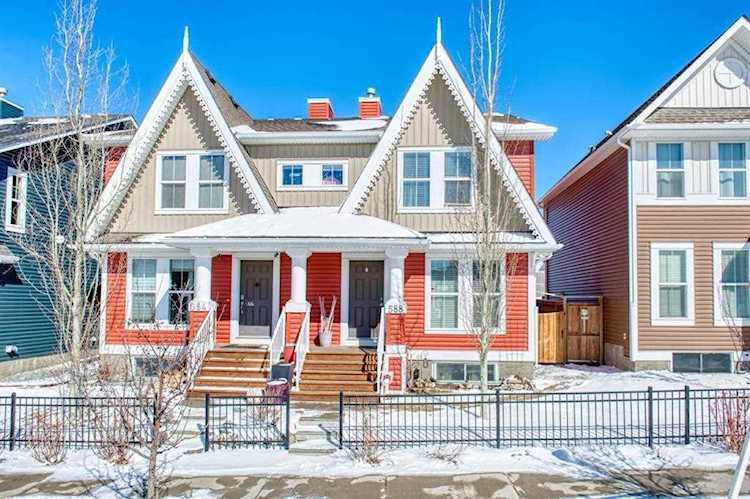 588 Auburn Bay Ave SE Calgary, AB T3M 1T3