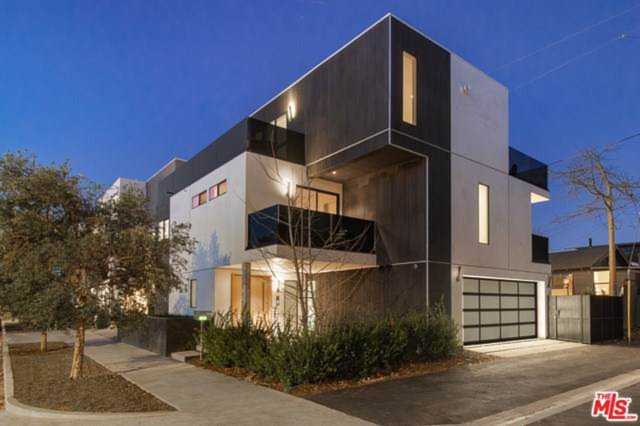 1902 Penmar Ave Venice, CA 90291