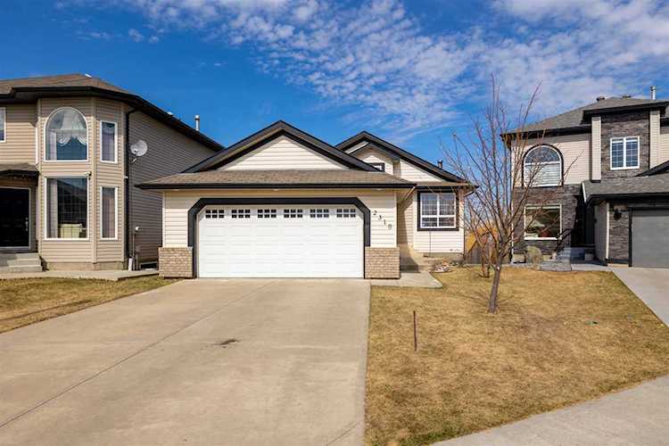 2310 33A Avenue Edmonton, AB T6T 0A7