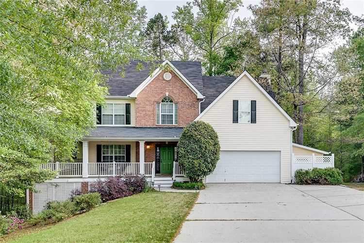 812 Marta Crane Dr Lawrenceville, GA 30045