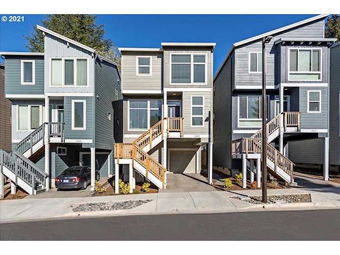 12119 SW Tesla Ter Beaverton, OR 97008 | MLS 21285534 Photo 1