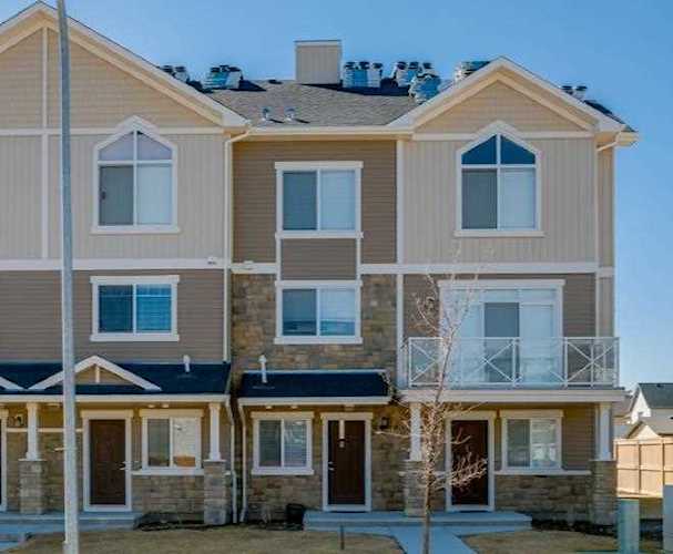 49 Skyview Ranch Manor NE Calgary, AB T3N 0R6