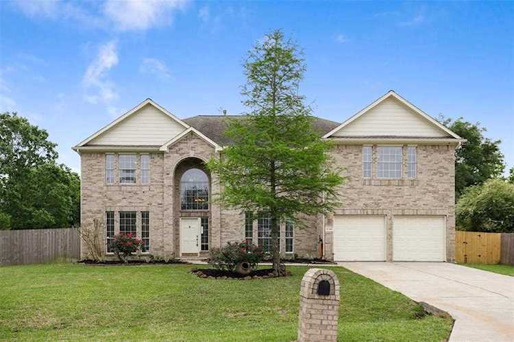 11319 S Country Club Green Dr Tomball, TX 77375