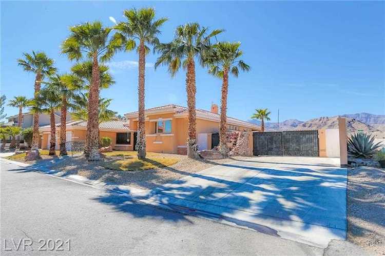 5485 Sierra Brook Ct Las Vegas, NV 89149