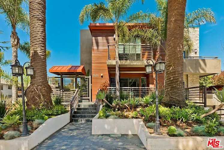 2121 Virginia Ave #106 Santa Monica, CA 90404