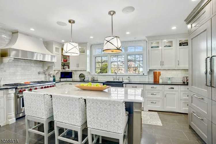 112 Wyoming Ave Maplewood Twp., NJ 07040