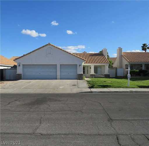 132 Grandview Dr Henderson, NV 89002