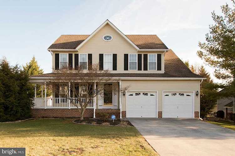127 Driftwood Dr Stephens City, VA 22655