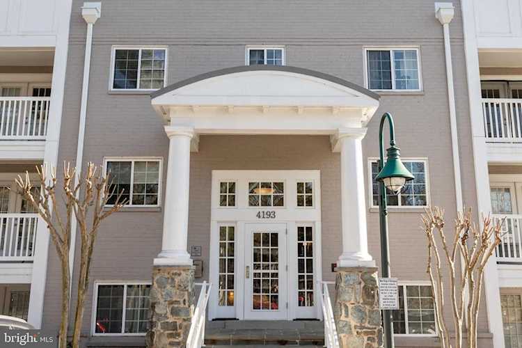 4193 Four Mile Run Dr #203 Arlington, VA 22204