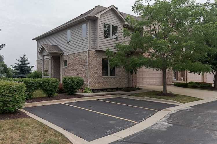 159 Carey Trl Wood Dale, IL 60191