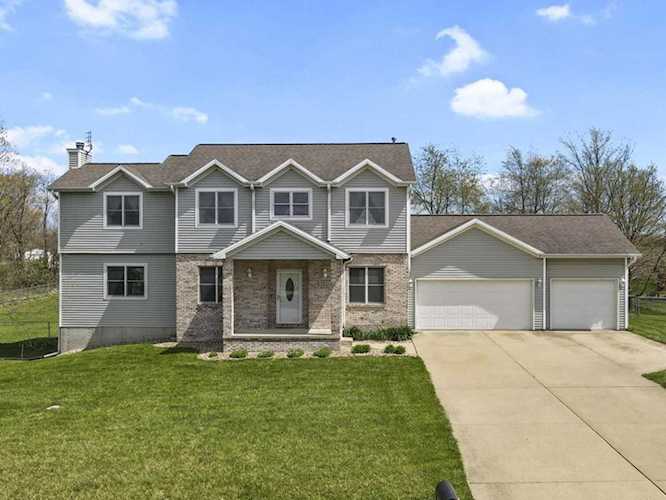 9821 Gabriel Dr Bloomington, IL 61704