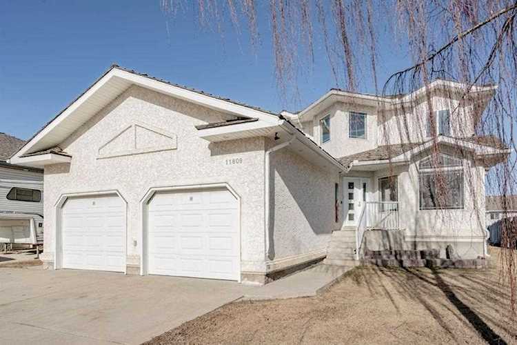 11809 Cygnet Blvd Grande Prairie, AB T8X 1L9